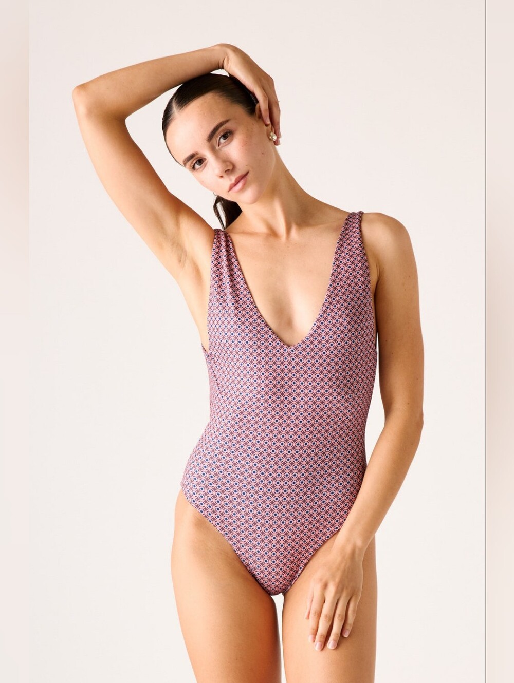 [NEW] LONDRE The Minimalist Swimsuit One-Piece